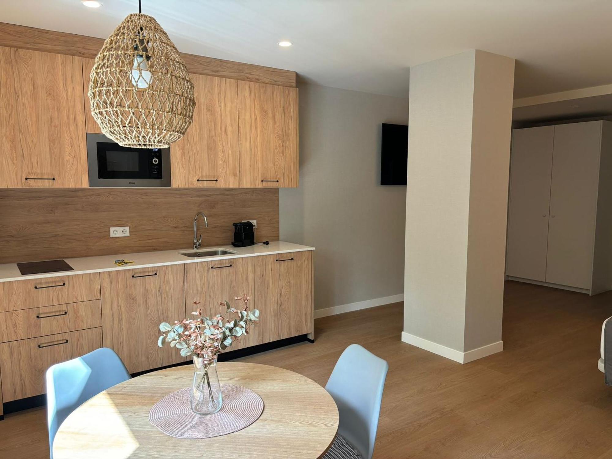 Apartamentos Joaquin Costa Santander Exteriör bild