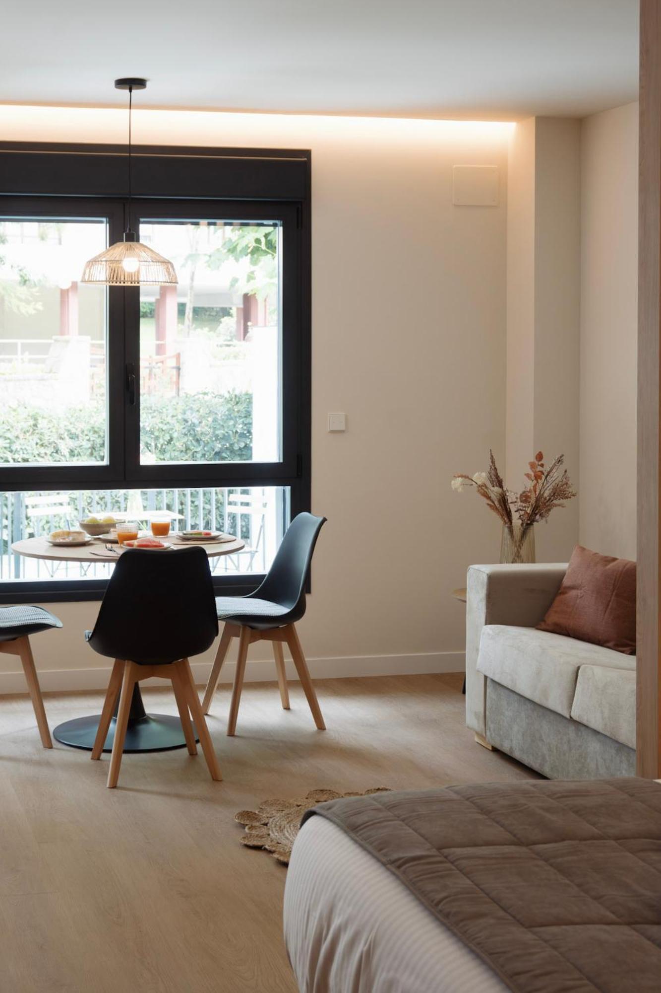 Apartamentos Joaquin Costa Santander Exteriör bild